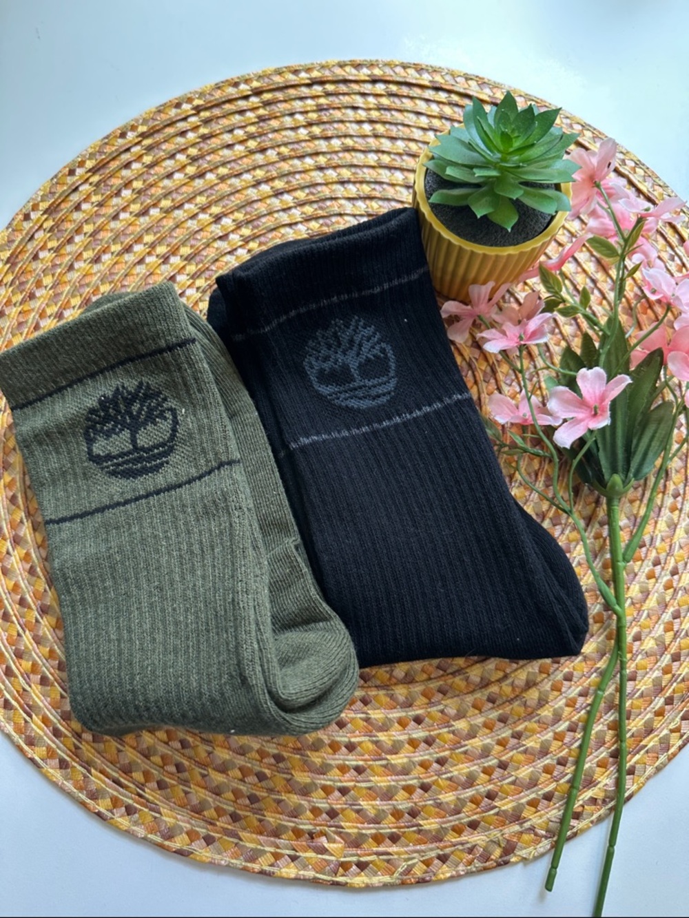 Timberland Men's Crew Socks in Black and Olive Green